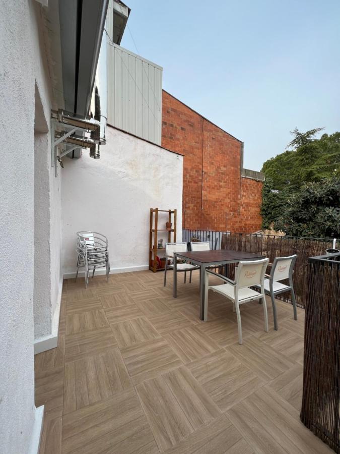 Alojamiento Con Encanto En Planta Superior Ideal Para Trabajo Y Escapadas Familiares En Montserrat Esparreguera 外观 照片